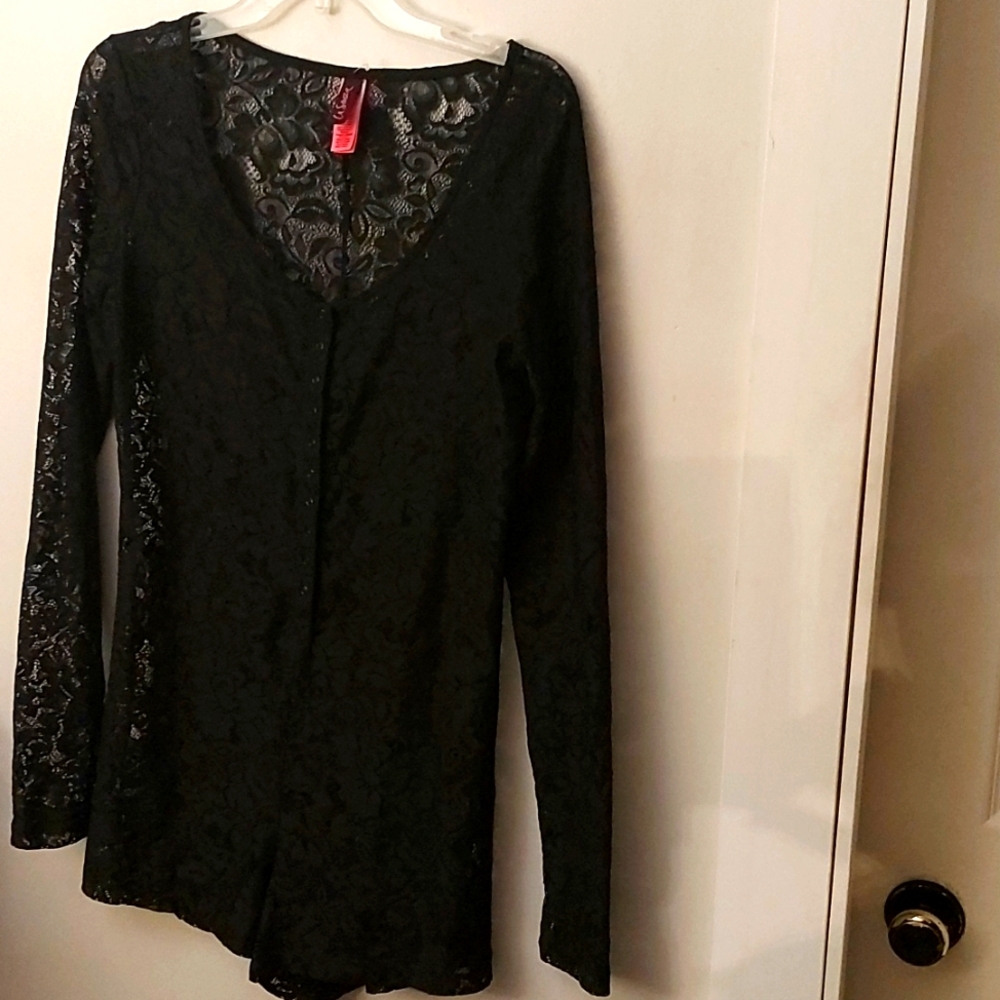 Lace Shorts Romper/ Black/ Sz L/Floral/ Long Sleeved/ See Through/ Sexy/ NWOT/